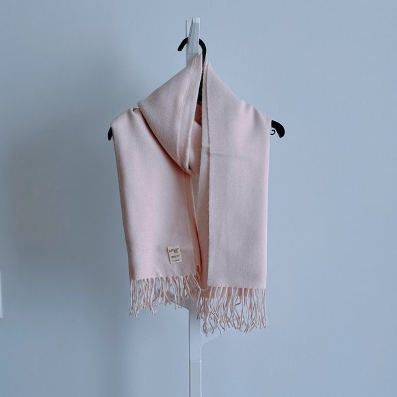 Wayra Peru Handmade Baby Alpaca Oversized Scarf - Picture 2 of 4